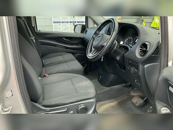 Used Mercedes-Benz Vito 2021 for sale - 76123740: Photo 2