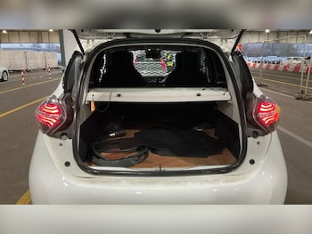 Used Renault Zoe 2021 for sale - 77038440: Photo