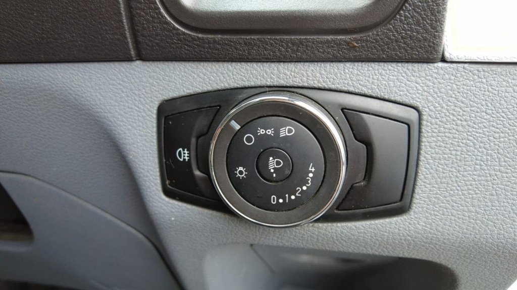 Used Ford Transit 2018 for sale - 77632081: Photo 32