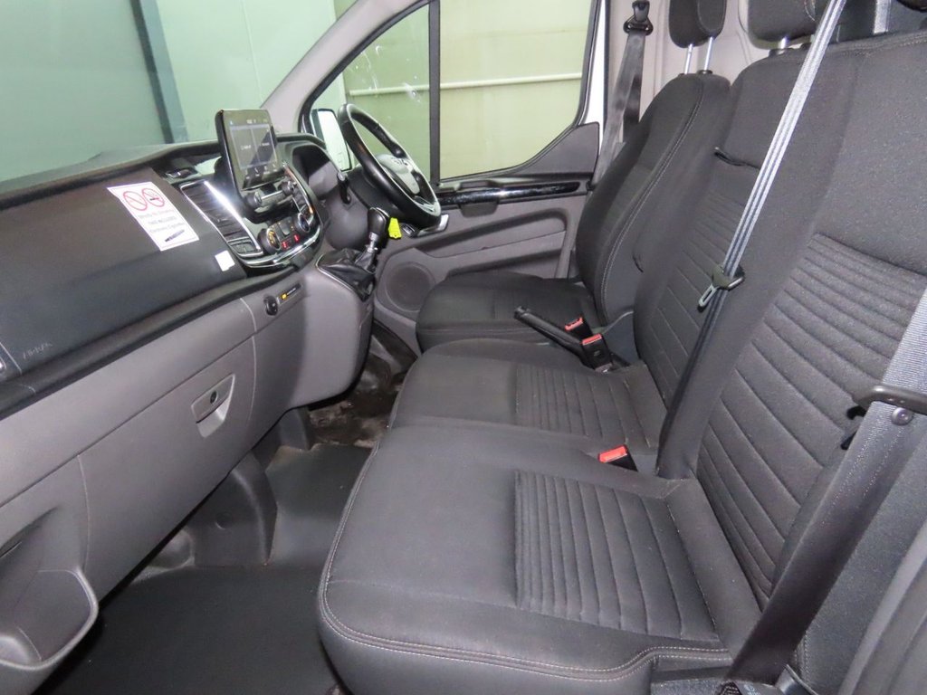 Used Ford Transit Custom 2022 for sale - 77276210: Photo 11