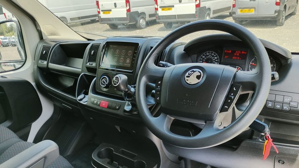 Used Vauxhall Movano 2023 for sale - 76123713: Photo 2