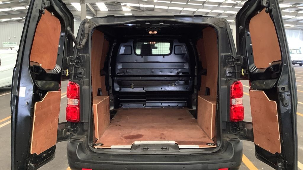 Used Toyota ProAce 2022 for sale - 77436923: Photo 10