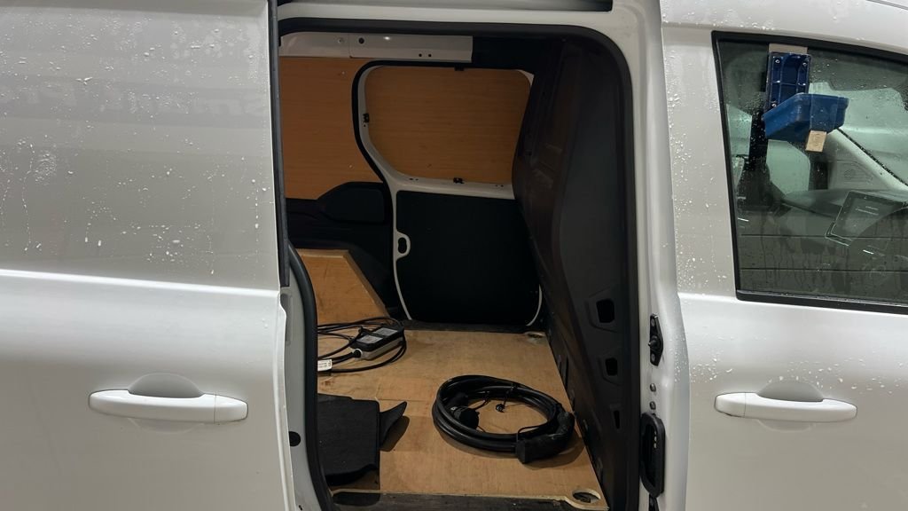 Used Nissan Other 2023 for sale - 77263379: Photo 12