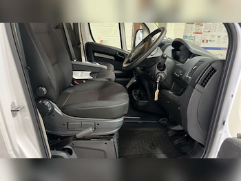 Used Peugeot Boxer 2023 for sale - 76280252: Photo 2