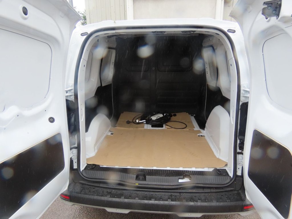 Used Nissan Other 2024 for sale - 76509395: Photo 5