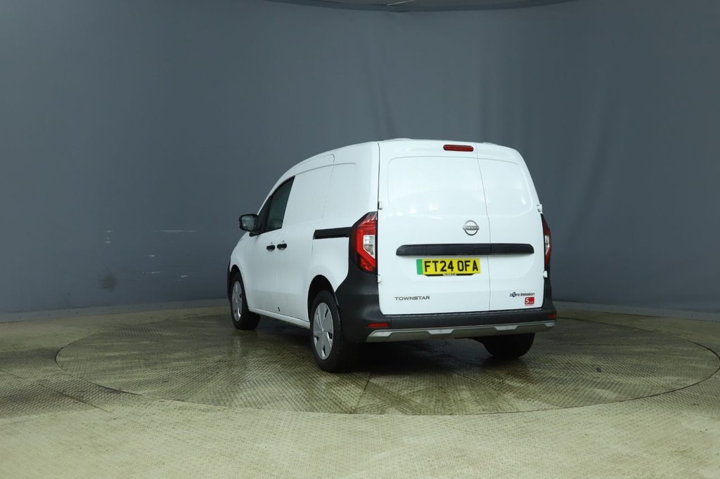 Used Nissan Other 2024 for sale - 76509395: Photo 7