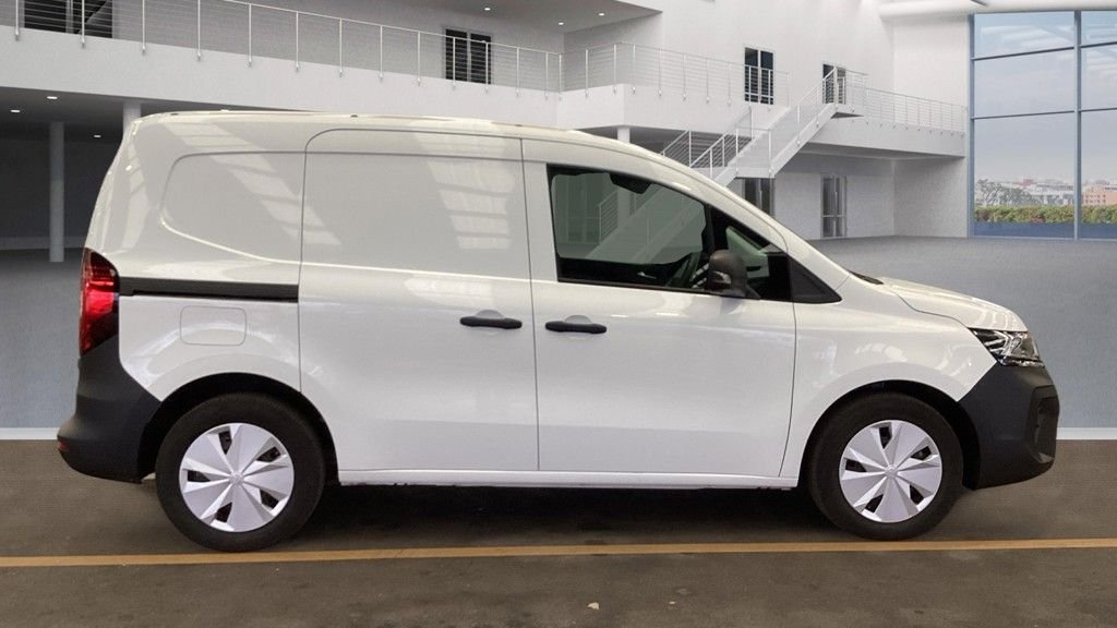 Used Nissan Other 2023 for sale - 77133718: Photo 11