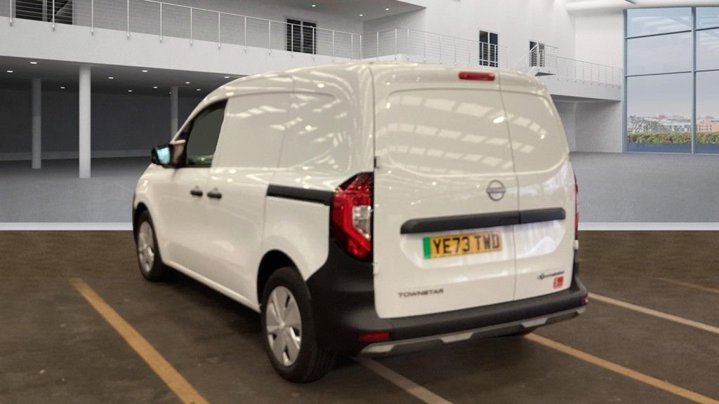 Used Nissan Other 2023 for sale - 77133718: Photo 9