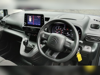 Used Citroen Berlingo 2021 for sale - 76123686: Photo