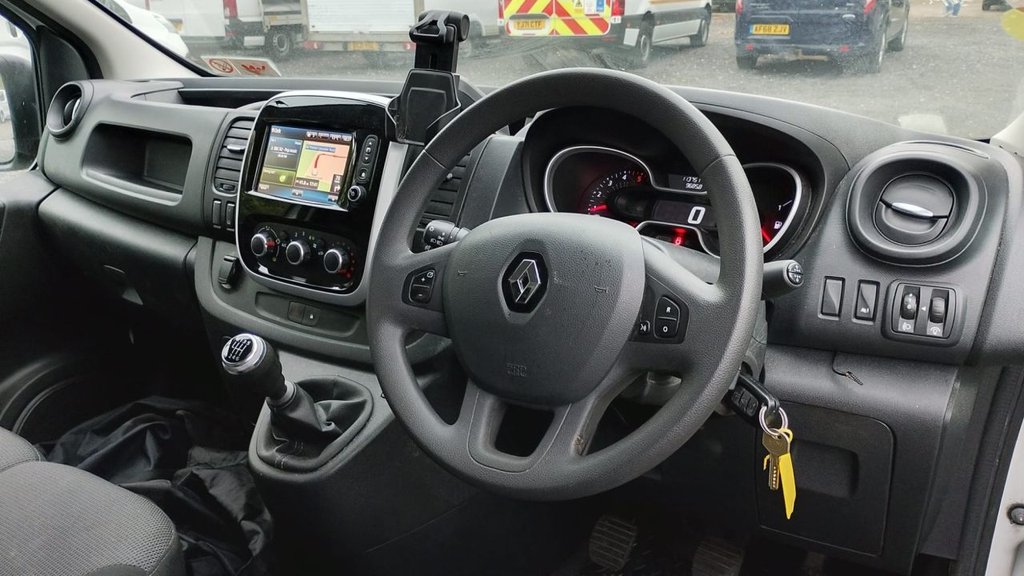 Used Renault Trafic 2021 for sale - 76185455: Photo 2