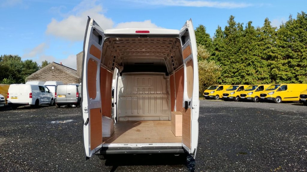 Used Peugeot Boxer 2023 for sale - 76123710: Photo 3