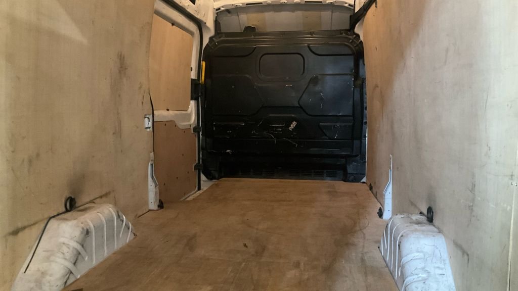 Used Ford Transit 2023 for sale - 77139752: Photo 10