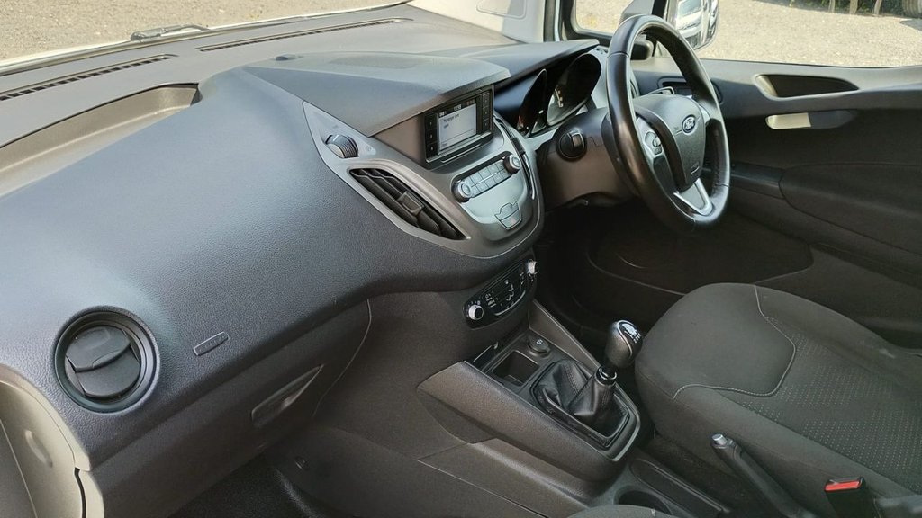 Used Ford Transit Courier 2019 for sale - 76123675: Photo 2