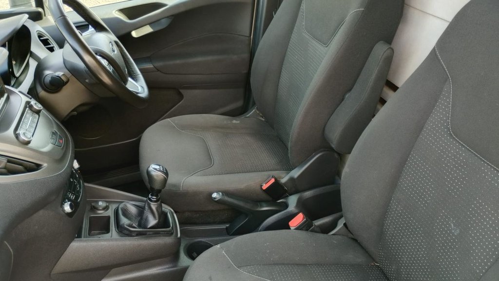 Used Ford Transit Courier 2019 for sale - 76123675: Photo 9