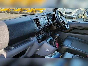 Used Toyota ProAce 2020 for sale - 76123708: Photo 2