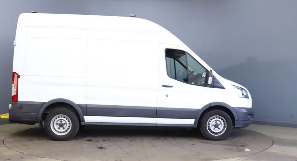 Used Ford Transit 2018 for sale - 76821200: Photo 2