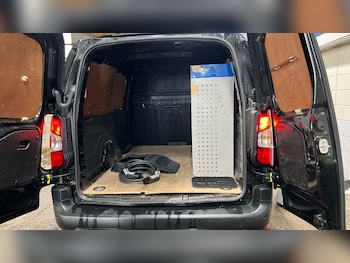 Used Vauxhall Combo 2023 for sale - 76470218: Photo