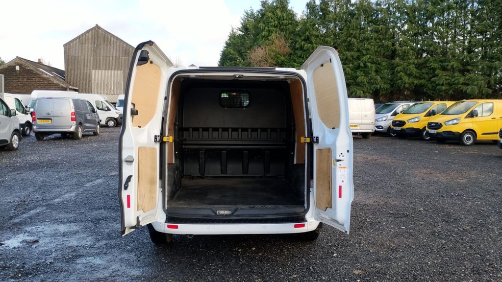 Used Ford Transit Custom 2023 for sale - 77269182: Photo 3