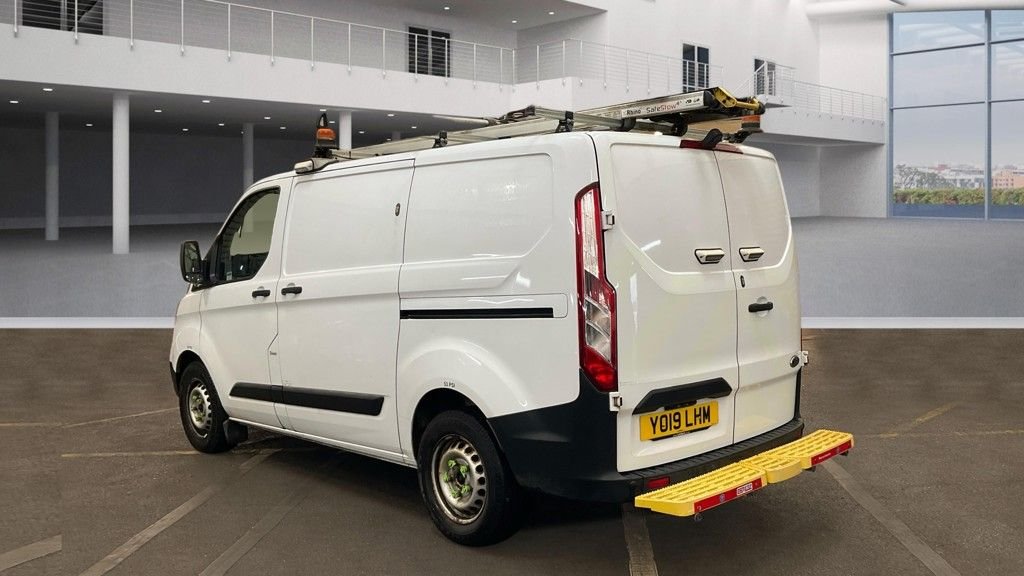 Used Ford Transit Custom 2019 for sale - 77583489: Photo 4