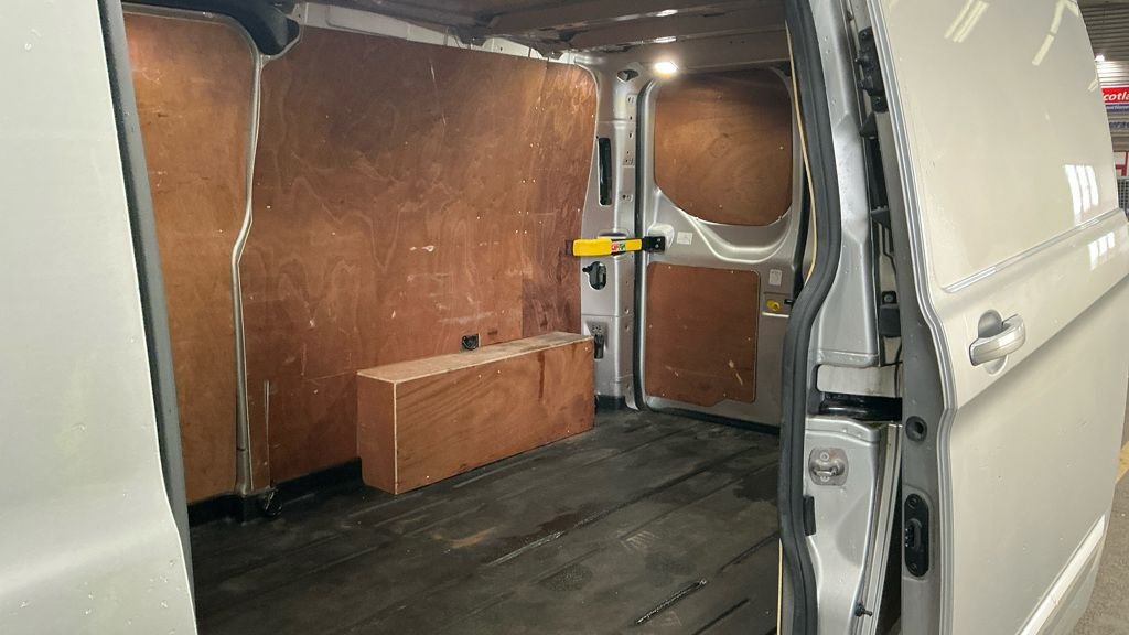 Used Ford Transit Custom 2021 for sale - 76642851: Photo 8