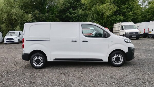 Used Vauxhall Vivaro 2023 for sale - 76123695: Photo 13