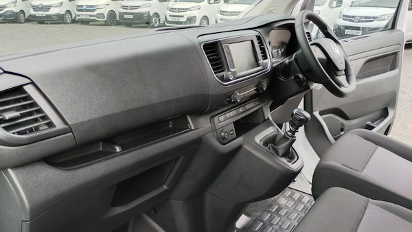 Used Vauxhall Vivaro 2023 for sale - 76123695: Photo 16