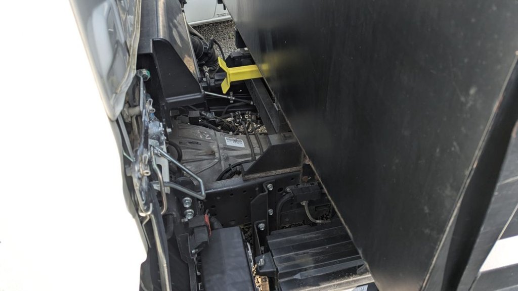 Used Isuzu Grafter 2023 for sale - 77608897: Photo 27