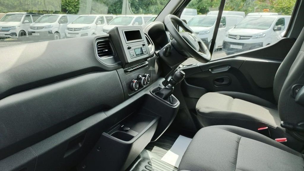Used Renault Master 2022 for sale - 76123737: Photo 2