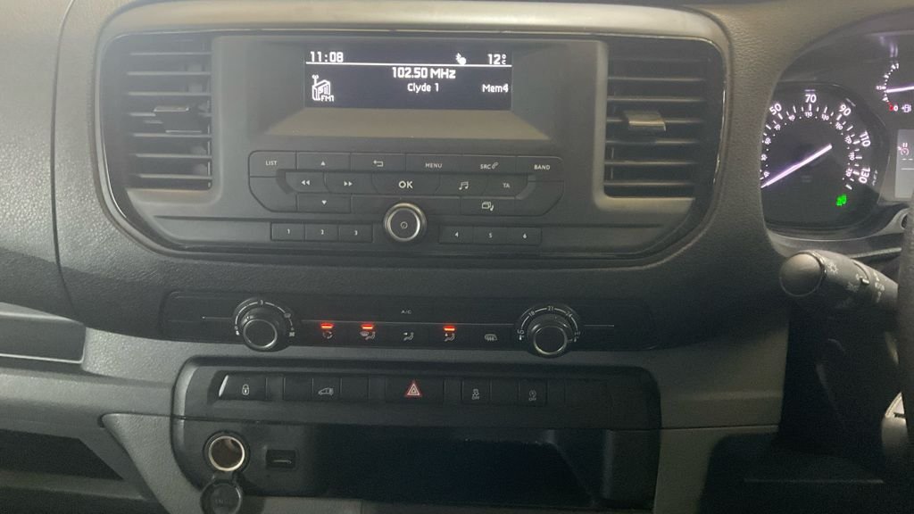 Used Vauxhall Vivaro 2021 for sale - 76496575: Photo 11