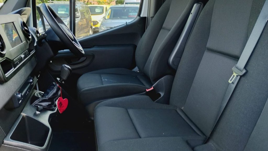 Used Mercedes-Benz Sprinter 2021 for sale - 76123685: Photo 2