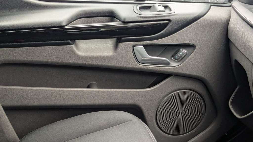 Used Ford Transit Custom 2022 for sale - 77600195: Photo 26