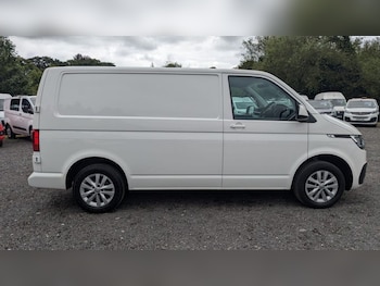 Used Volkswagen Transporter 2021 for sale - 79371134: Photo