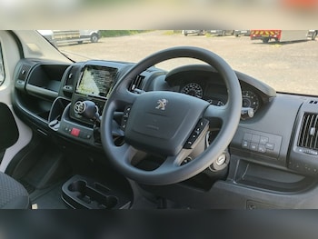 Used Peugeot Boxer 2023 for sale - 77037676: Photo