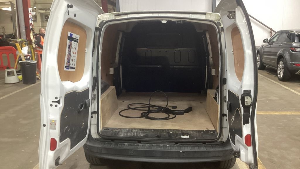 Used Renault Kangoo 2018 for sale - 76333349: Photo 7
