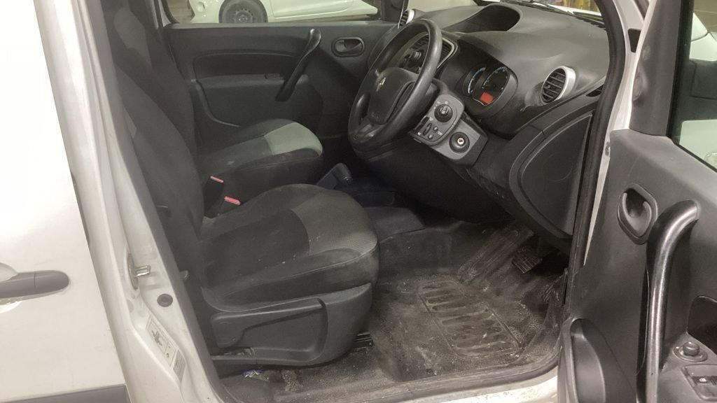 Used Renault Kangoo 2018 for sale - 76333349: Photo 9