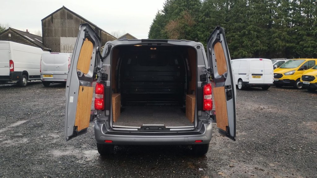 Used Vauxhall Vivaro 2022 for sale - 76536017: Photo 4