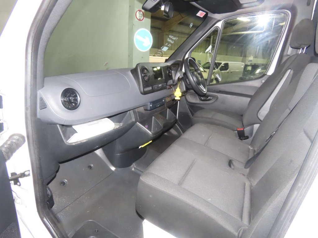 Used Mercedes-Benz Sprinter 2021 for sale - 76123736: Photo 2