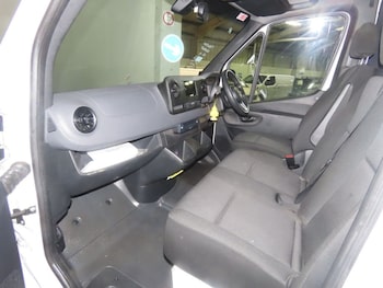 Used Mercedes-Benz Sprinter 2021 for sale - 76123736: Photo