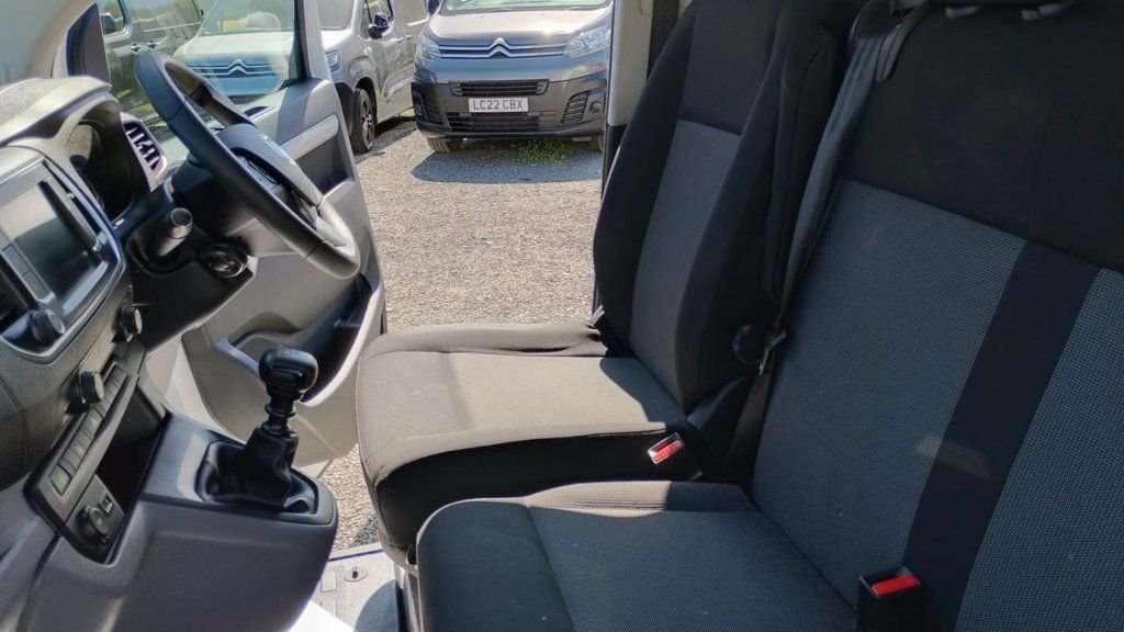 Used Vauxhall Vivaro 2021 for sale - 76953972: Photo 4