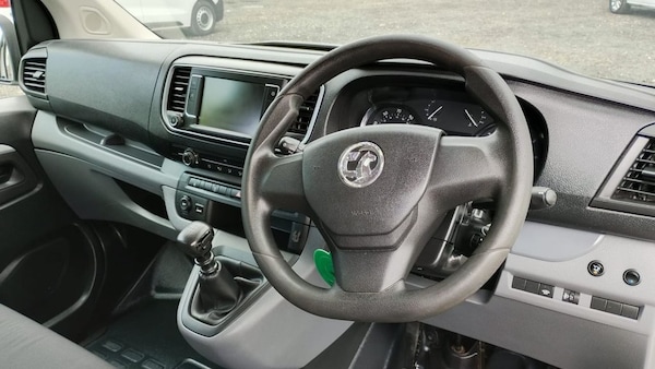 Used Vauxhall Vivaro 2020 for sale - 76123682: Photo 15