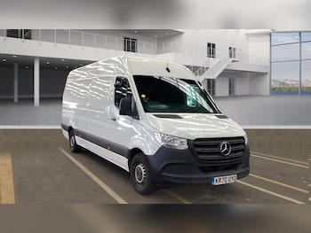 Mercedes-Benz Sprinter feature image