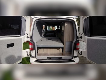 Used Volkswagen Transporter 2012 for sale - 76118934: Photo