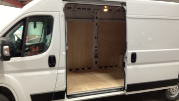Used Peugeot Boxer 2023 for sale - 76279762: Photo 11