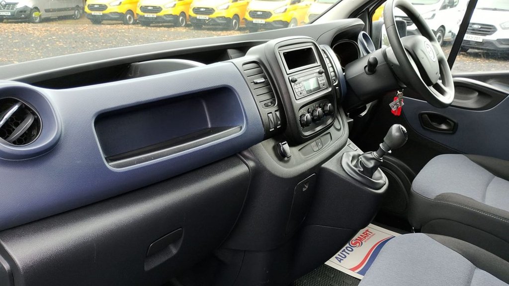 Used Vauxhall Vivaro 2019 for sale - 76470298: Photo 12