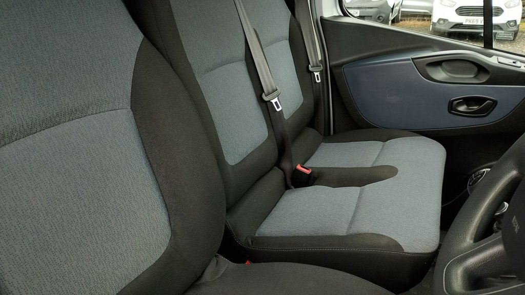 Used Vauxhall Vivaro 2019 for sale - 76470298: Photo 16