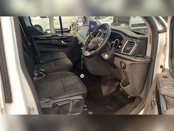 Used Ford Transit Custom 2023 for sale - 76821072: Photo