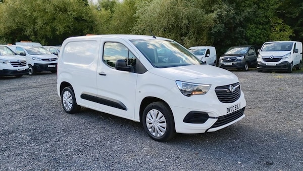 Used Vauxhall Combo 2020 for sale - 76123720: Photo 1