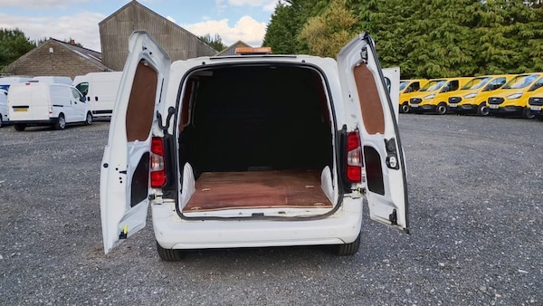 Used Vauxhall Combo 2020 for sale - 76123720: Photo 3