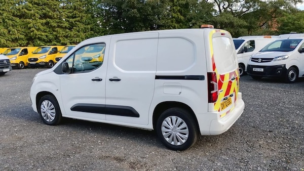 Used Vauxhall Combo 2020 for sale - 76123720: Photo 6