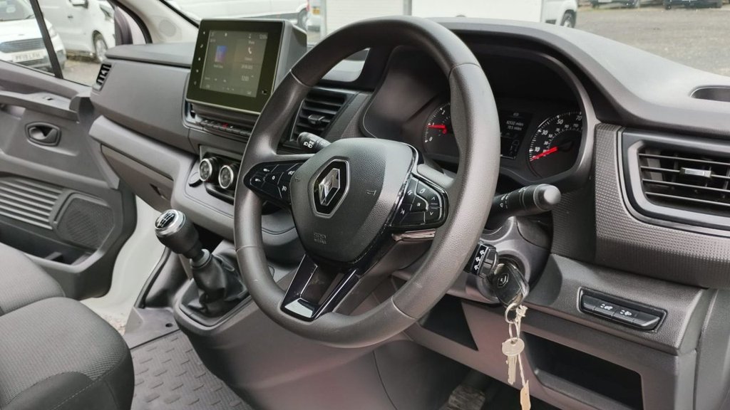 Used Renault Trafic 2022 for sale - 76123704: Photo 2